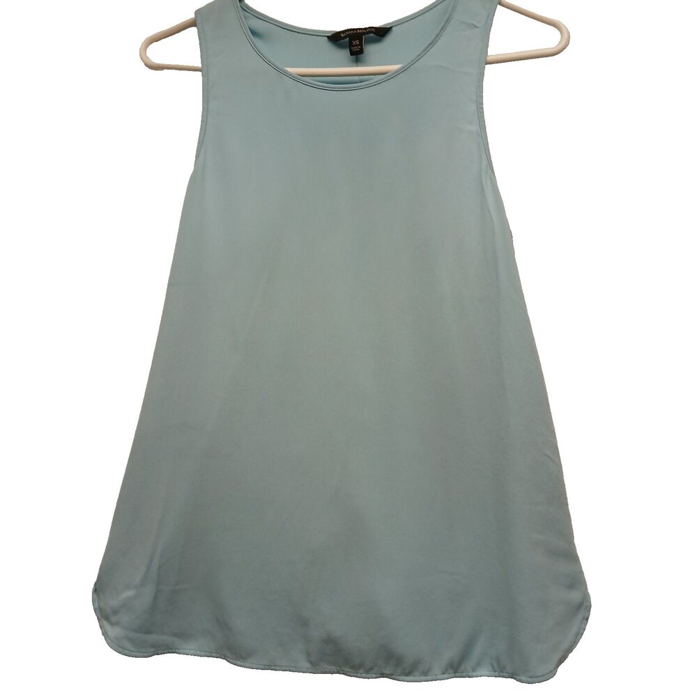 Banana Republic Womens Sleeveless Racerback Light Blue Silk Blend Tank Top XS TP